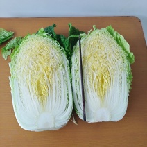 精品黄心大白菜3一6斤，面积大，货量多，质量好