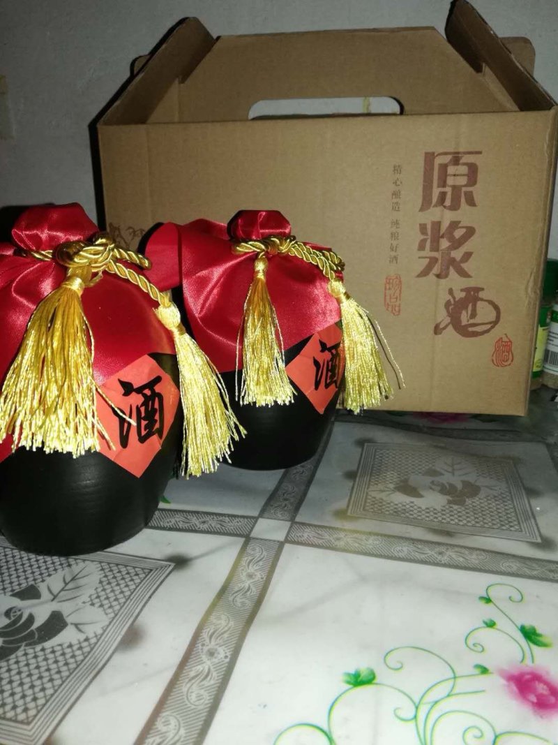 《畅销》窖藏年分酒纯酿白酒产地四川宜宾筠连县毛氏酒厂