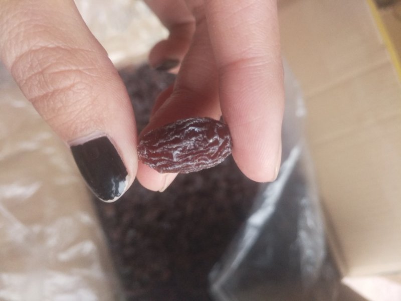 红玫瑰奶油葡萄干无核一级18斤/箱