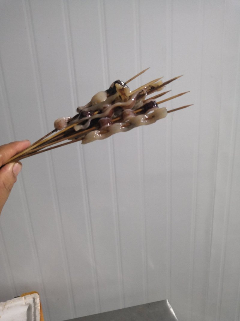鱿鱼串，鱿鱼小串，海鲜小串供应