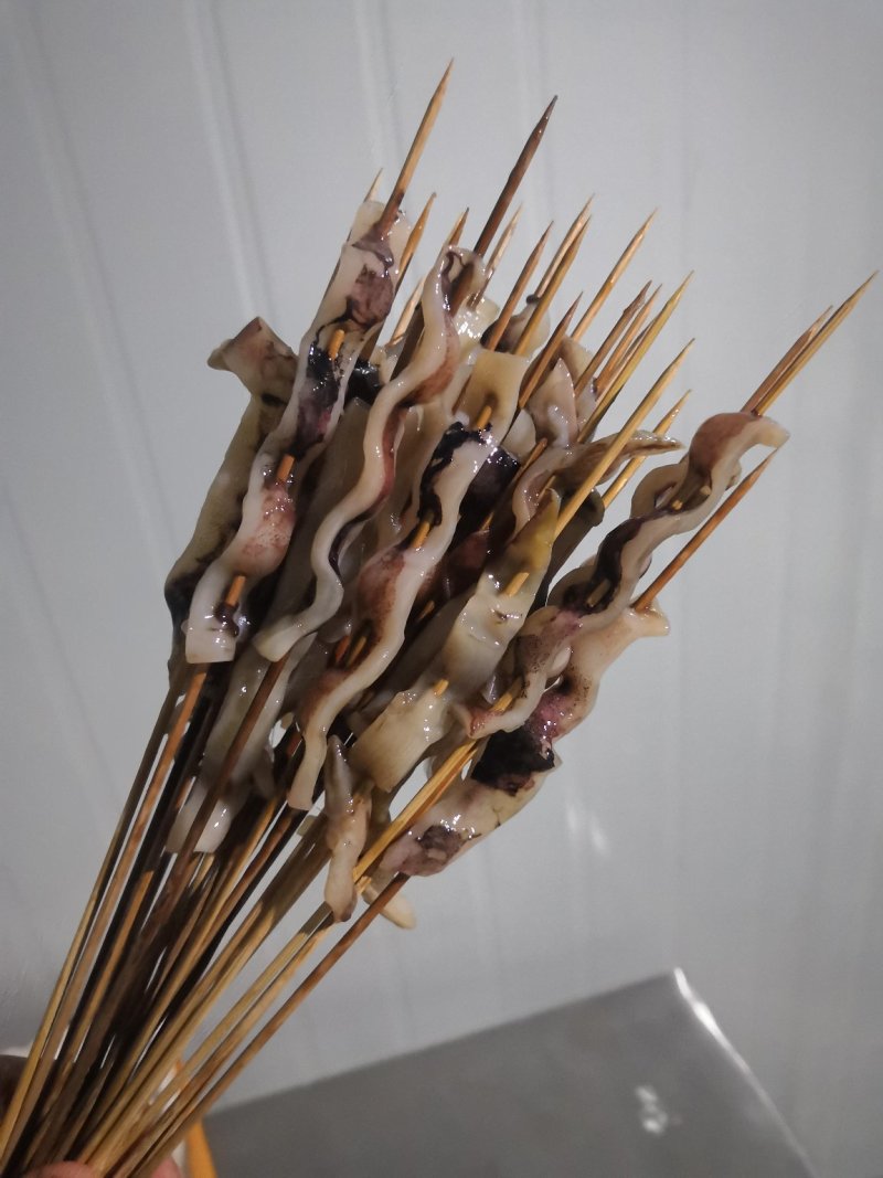 鱿鱼串，鱿鱼小串，海鲜小串供应