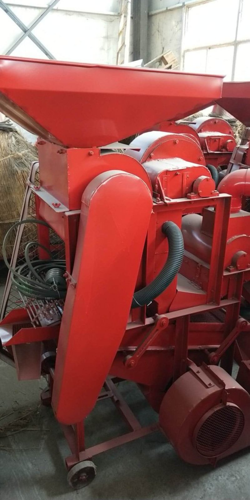 双辊花生剥壳机除尘型花生剥壳机去皮机厂家供应