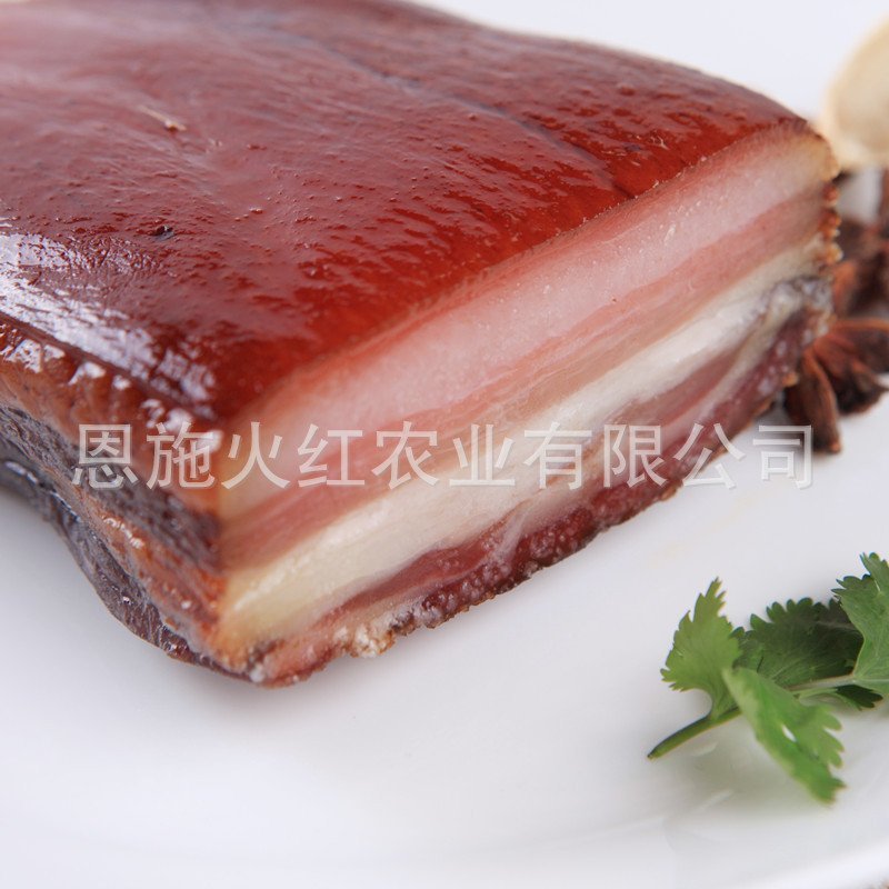 土家族土猪烟熏腊肉