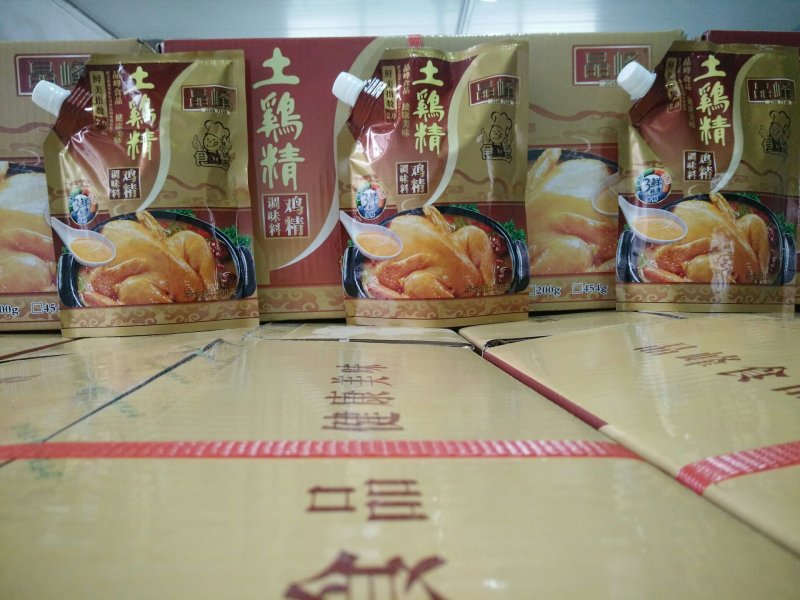 200克（带嘴包装）土鸡精/厂家直销(200克*40包)