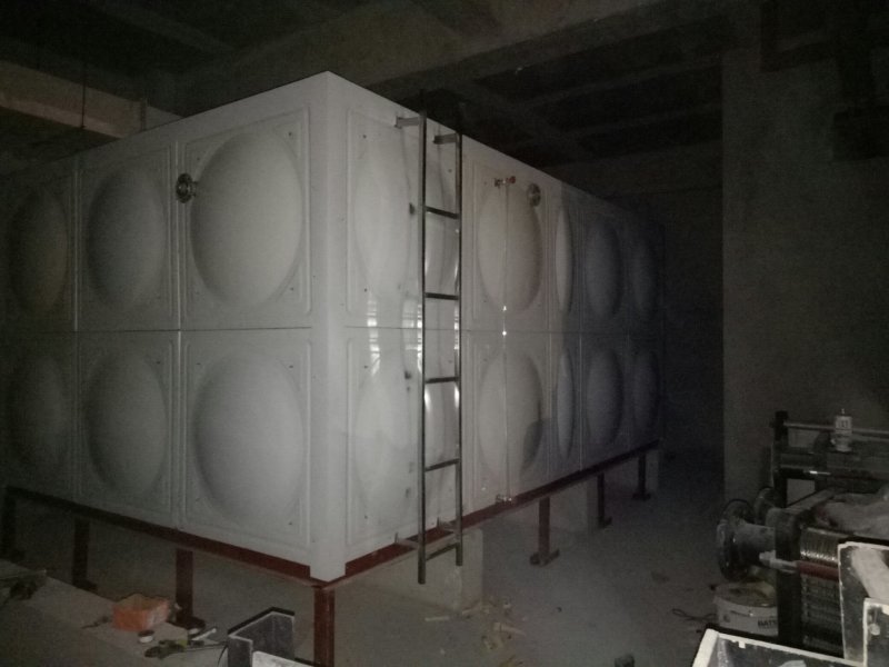 连生水箱