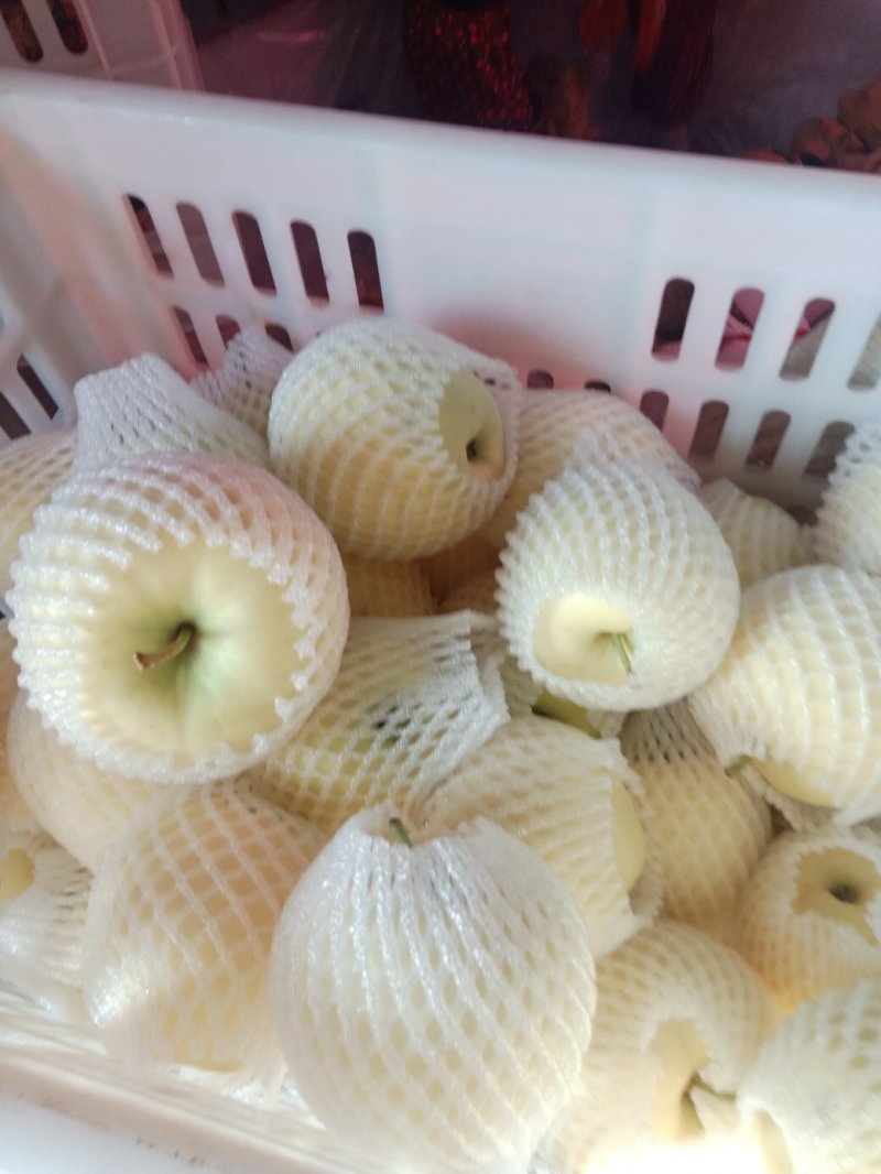 好货不便宜，大黄元帅平果，个头均匀，货源充足