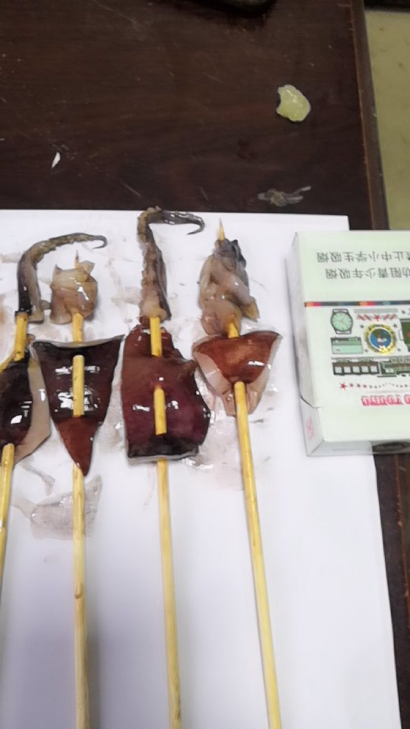 无添加，不缩水鱿鱼小串