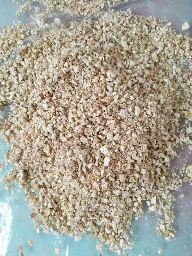 河南玉米芯颗粒压块，全白玉米芯，玉米棒子，玉米糊