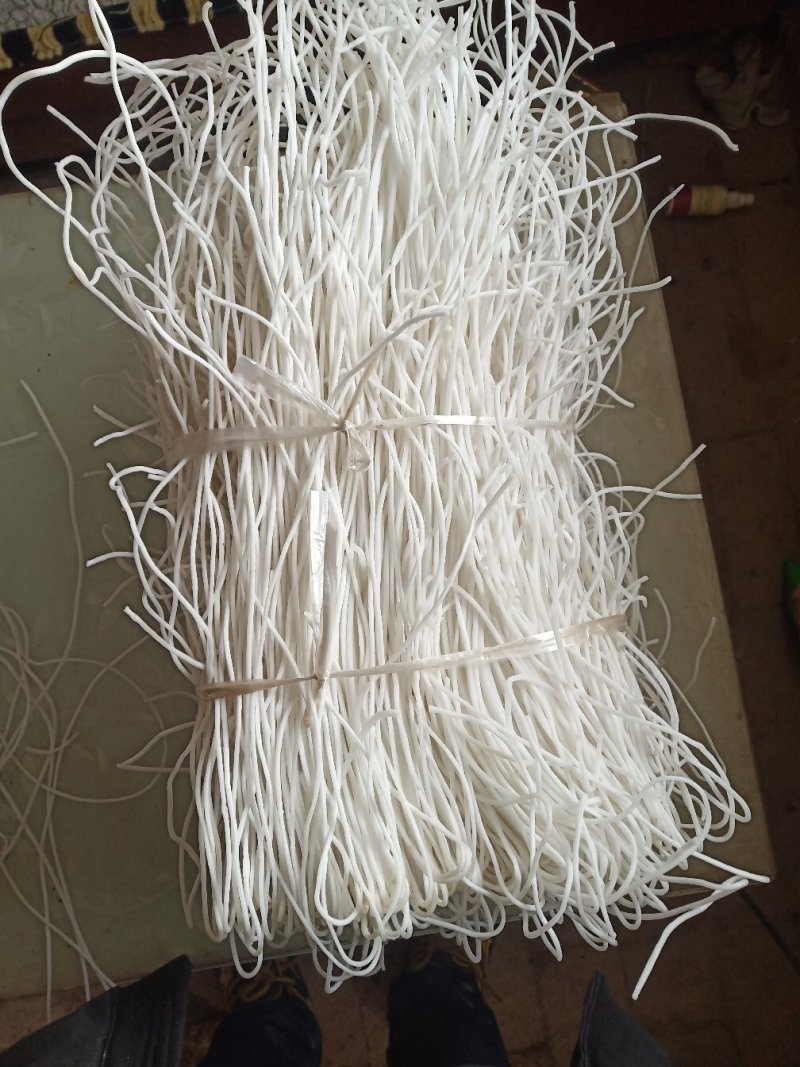 纯手工土豆粉条，困装，圆粉。