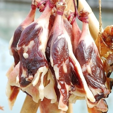 腊鸭腿，咸鸭腿