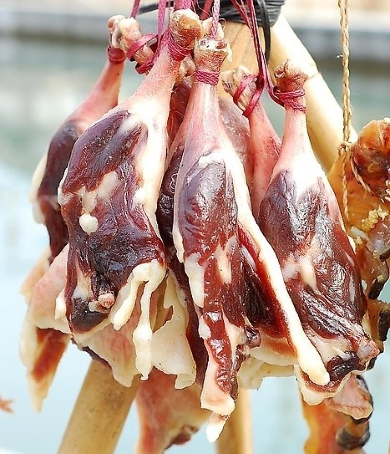 腊鸭腿，咸鸭腿
