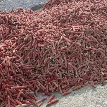 常年大量收玉米芯要求没土没玉米叶没发霉水份在20以内的货