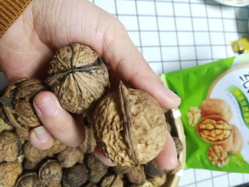 铁壳紫皮深山核桃28/斤