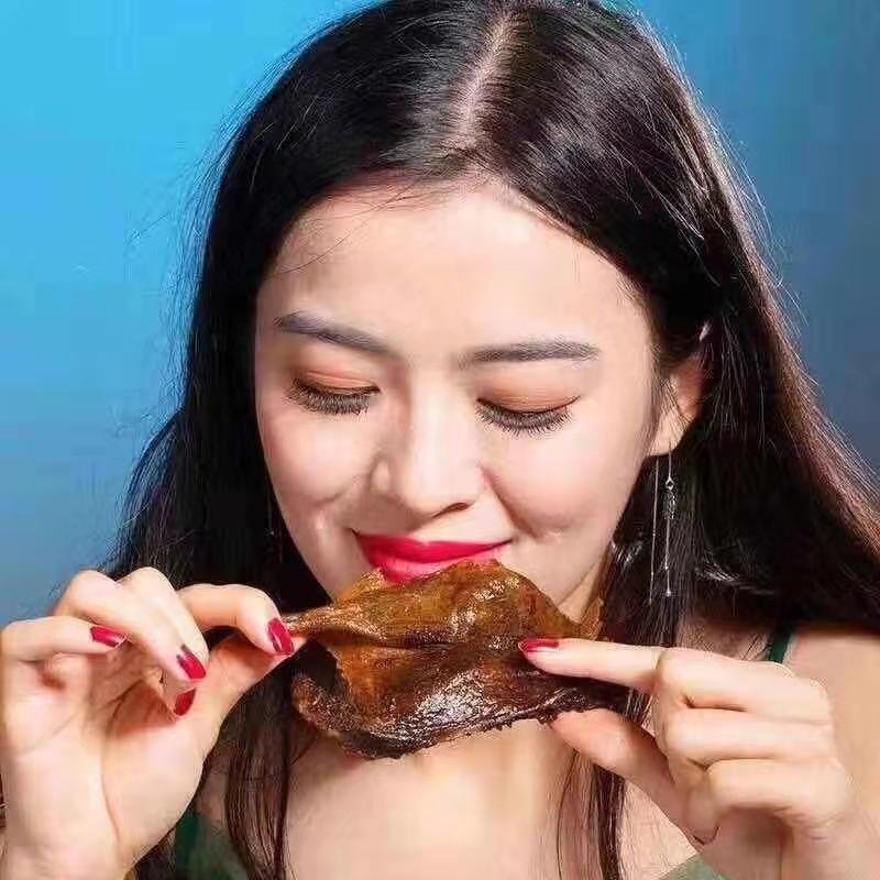手撕酱板鸭