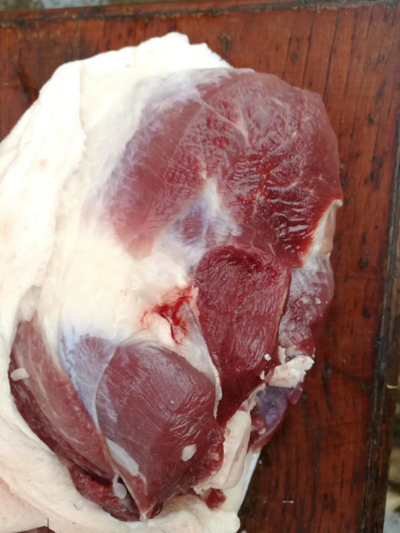 跑山黑猪肉