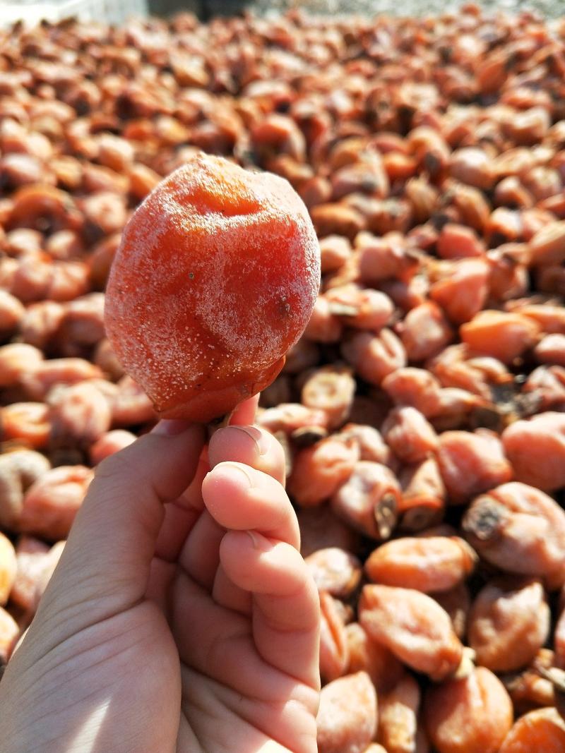 2023年糯甜柿饼大量上市中质量保证农家自制当年吊霜新货