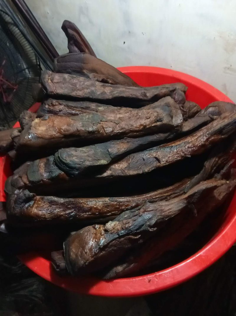 农家腊肉，湘味，川味