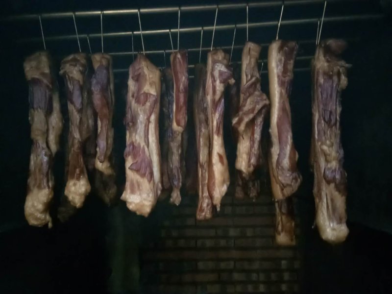 农家腊肉，湘味，川味