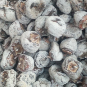 新鲜的柿饼，不添加任何防腐剂，
