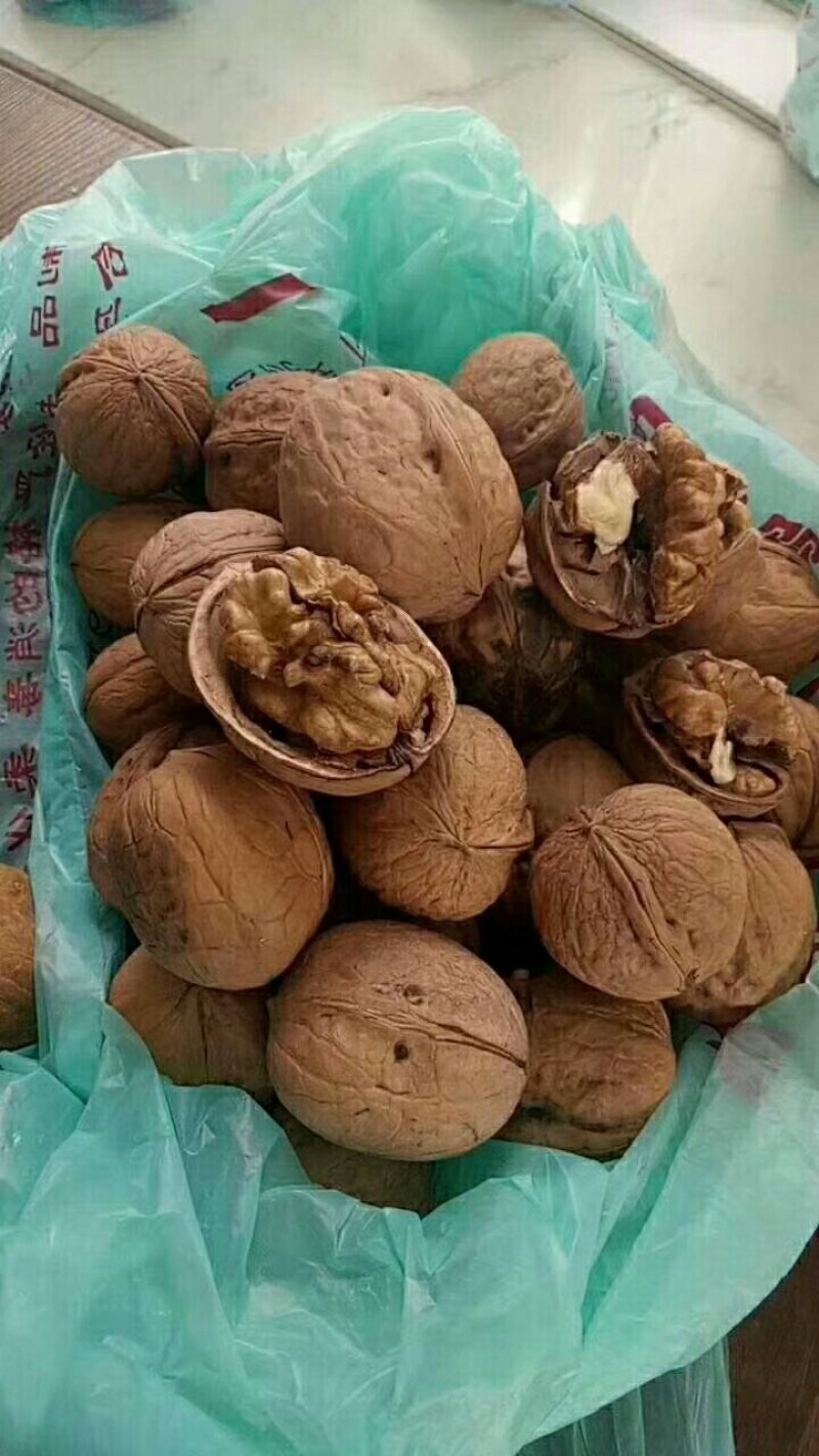 新疆薄皮核桃