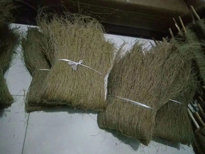 自己家刚下好的纯红薯粉条，如假包退，要的联系。