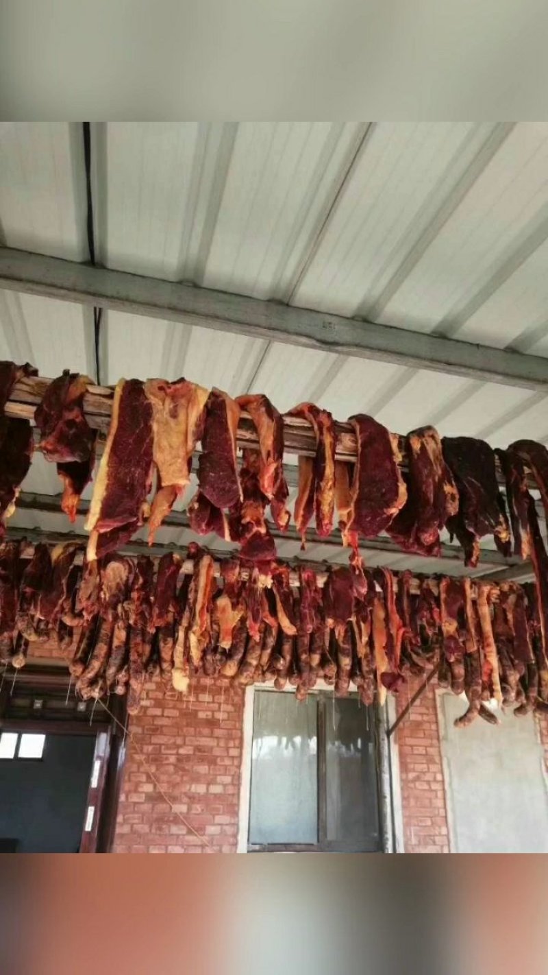 伊利特色熏马肉熏马肠