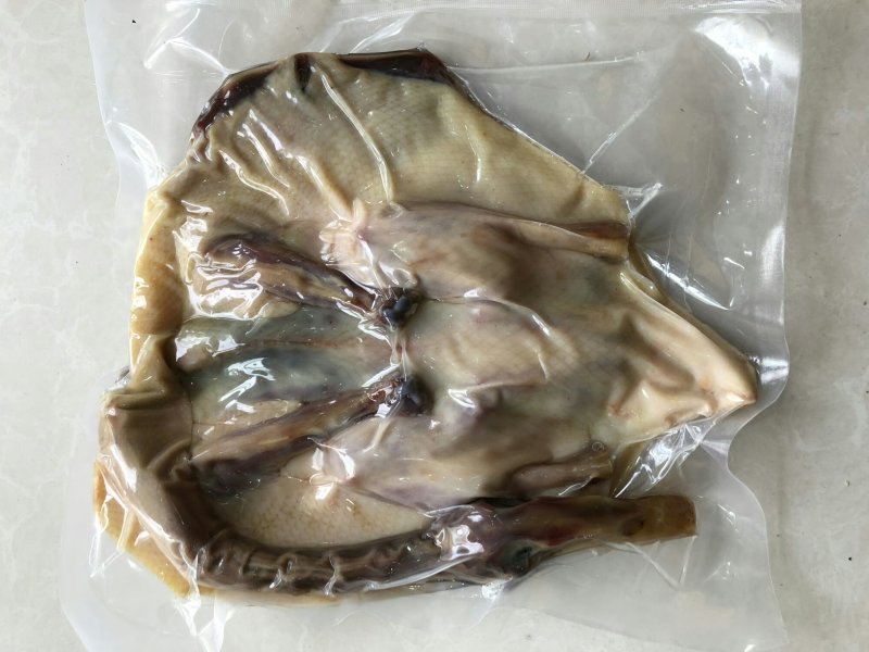 板鸭腊鸭风干鸭批发