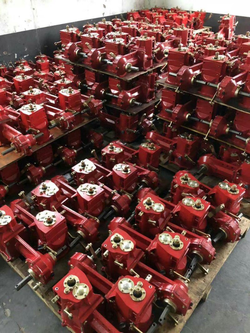 微耕机柴油型平地丘岭廉用，型号齐全品质保证。