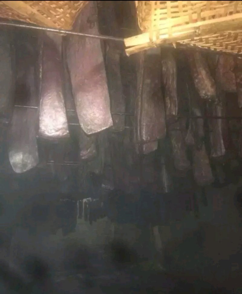 农村自家烟熏的土猪腊肉