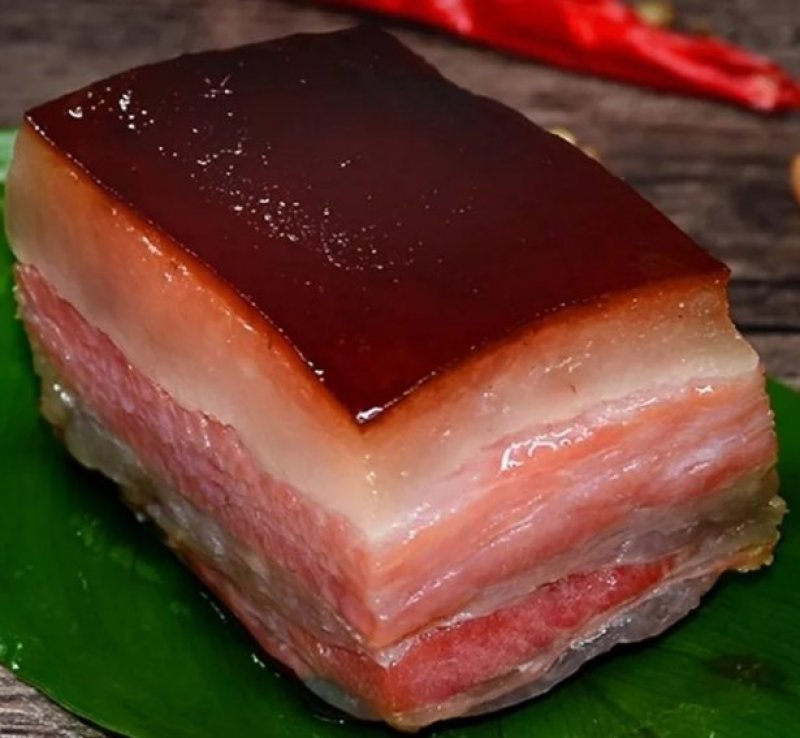 农村自家烟熏的土猪腊肉