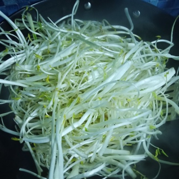 优质香脆可口嫩芹芽