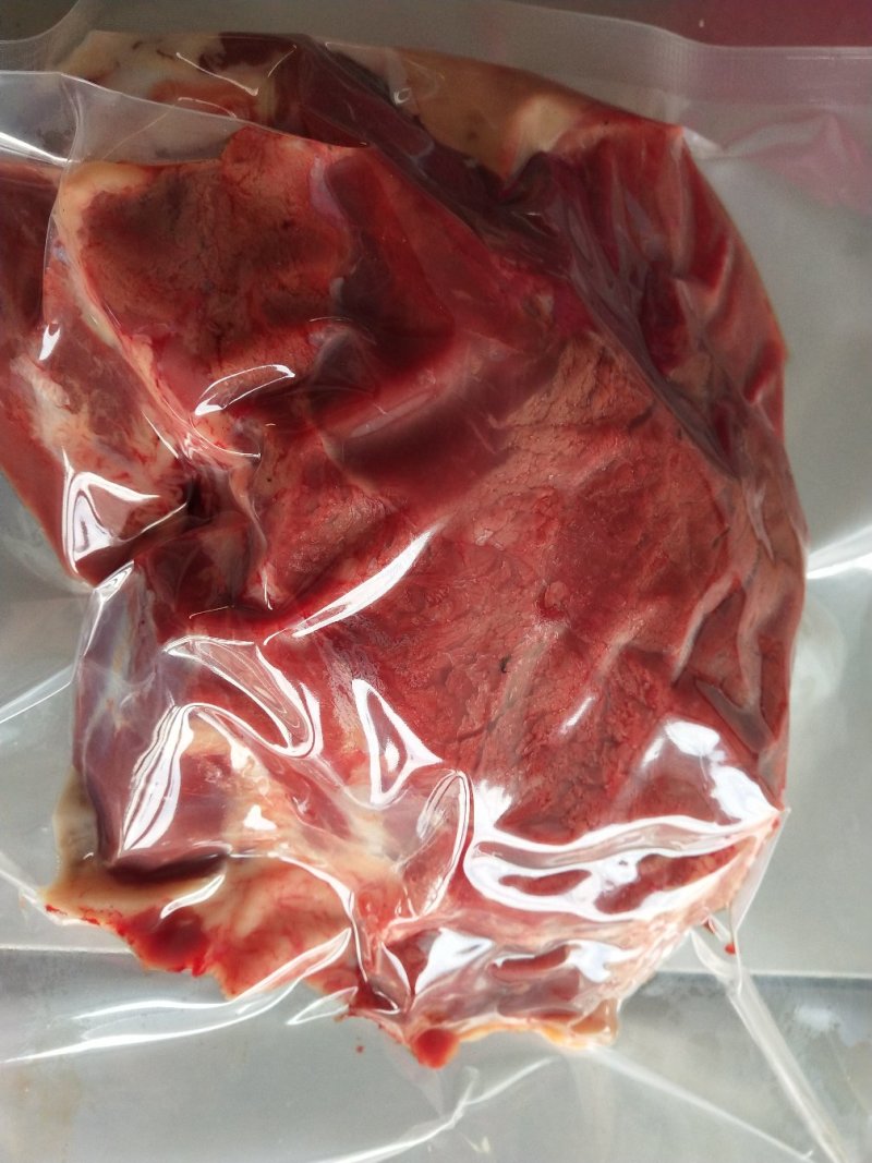 带皮驴肉