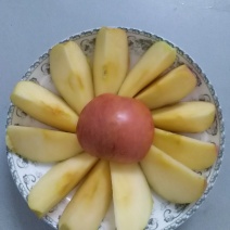 大沙河富士苹果🍎，口感脆甜皮薄肉细不打腊，不打崔熟剂。