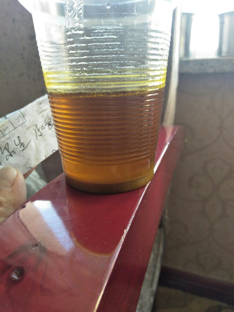 新疆油菜籽，油色金黄透亮香味儿浓，水分8左右保质保量