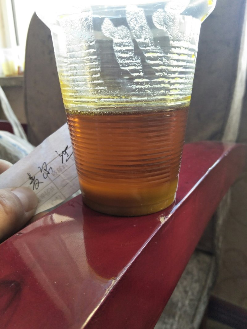 新疆油菜籽，油色金黄透亮香味儿浓，水分8左右保质保量