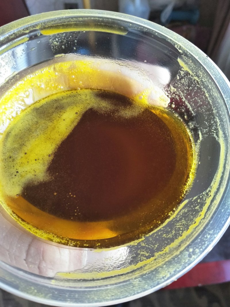 新疆油菜籽，油色金黄透亮香味儿浓，水分8左右保质保量