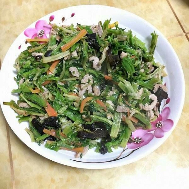 新鲜水芹菜