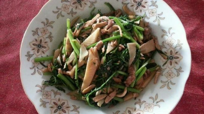 新鲜水芹菜