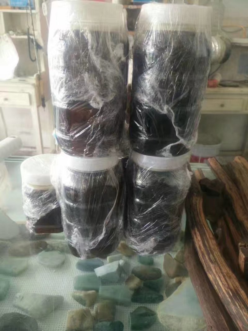野生蜂蜜，找个量大的长期供货商，货源大，纯野生的0添加，