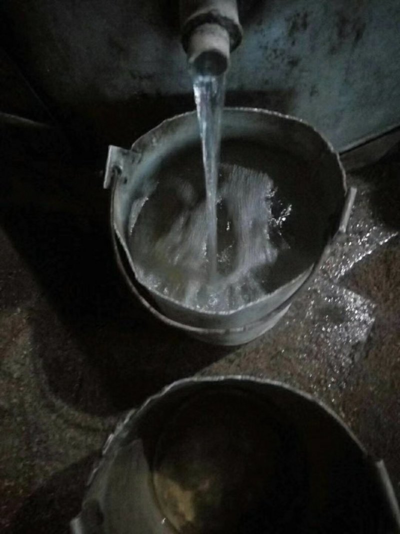 散装纯粮食高粱白酒，手续齐全可以全国发货。