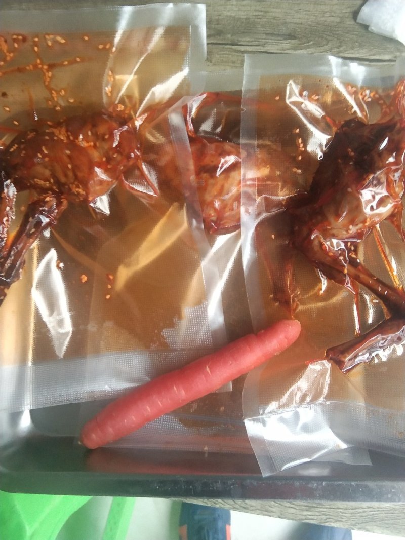麻辣兔腿