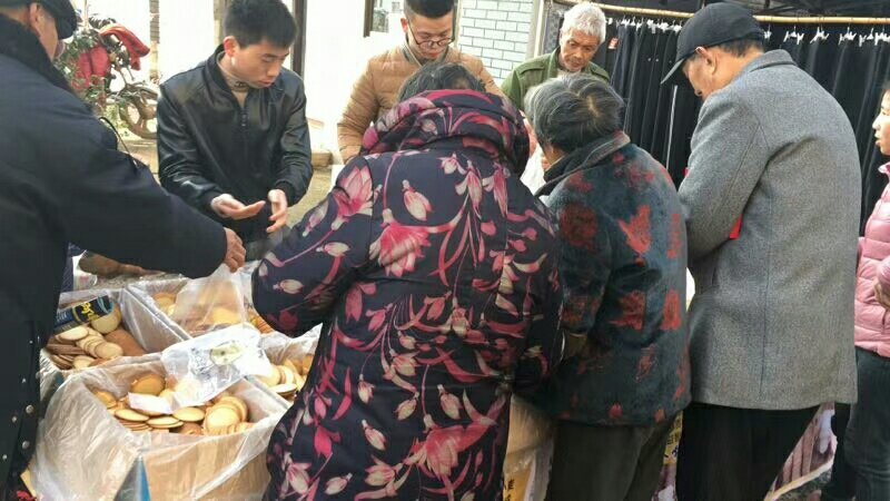 蛋黄薄饼脆，饼干，年货，赶集热卖