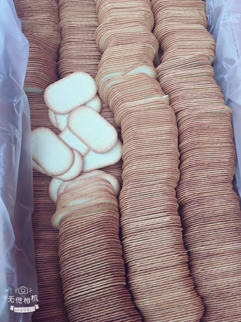 饼干，蛋黄薄脆饼干