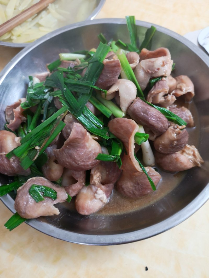鮰鱼肚
