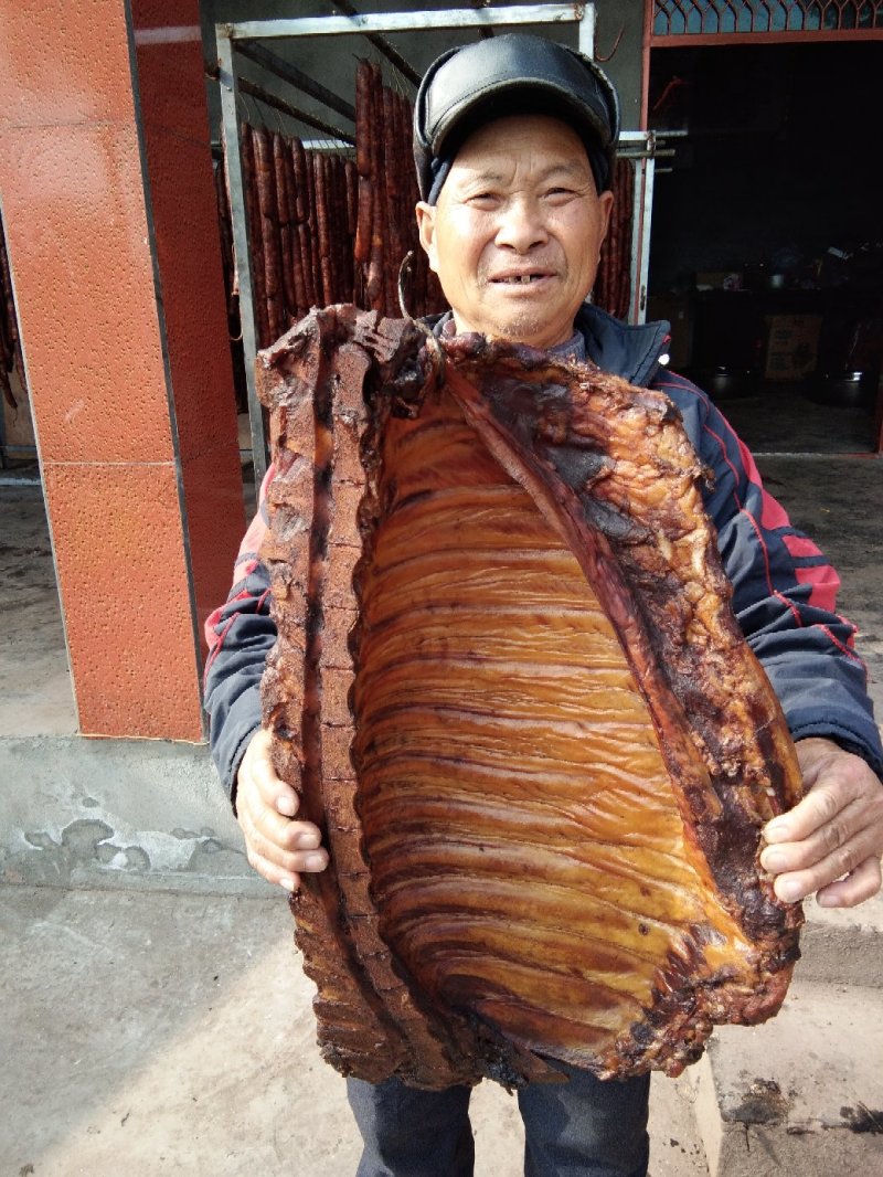 黑土猪