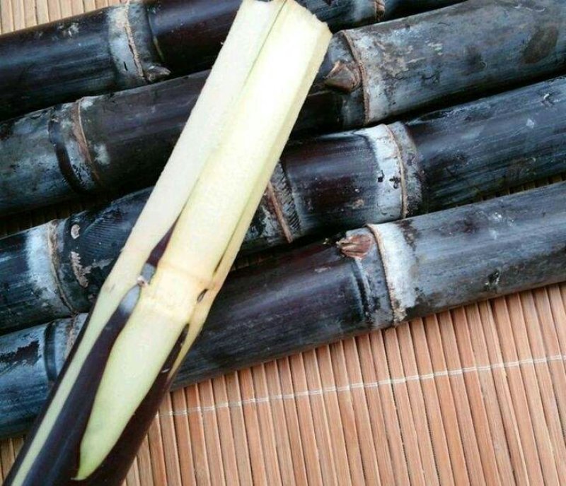 现砍黑皮甘蔗9斤装3根整装，36元一箱