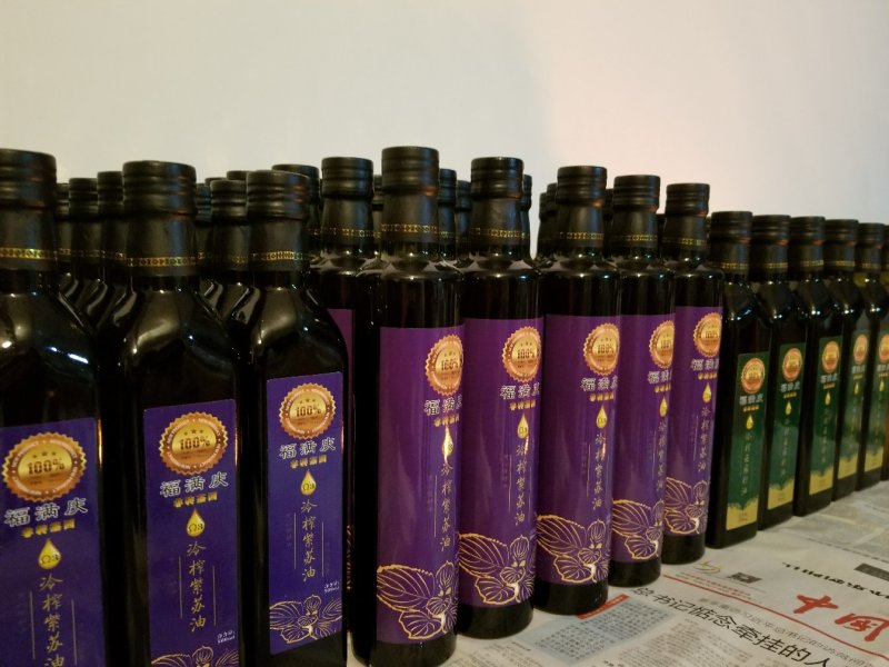 亚麻籽油冷榨包邮甘肃食用油除新疆西藏