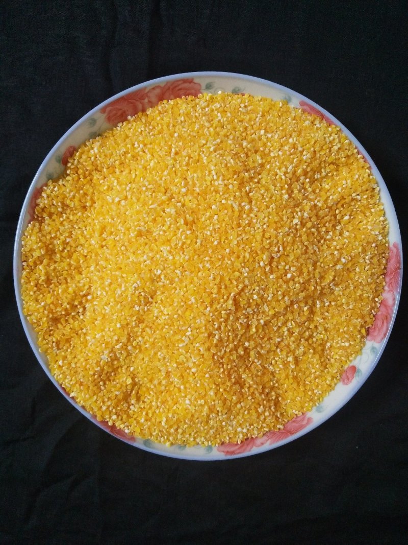 东北玉米碴子，纯当年新粮有大碴，蒸碴，粥碴