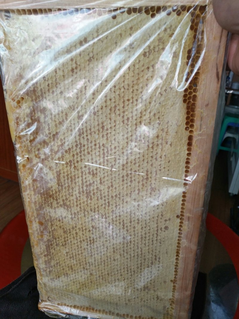 缅甸进口干蜂蜜小挂蜜黑蜜米团花蜜