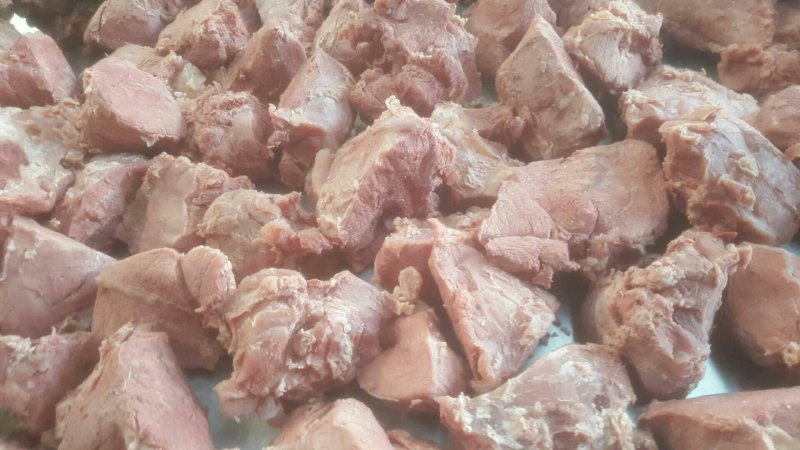 安徽宿州一手货源全熟牛腿肉牛块肉无料渣无淀粉分量足价格优餐饮